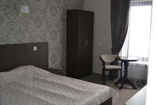 Отель Гостиничный комплекс Двор Княжей Короны Славское Стандартный двухместный номер с 1 кроватью-3